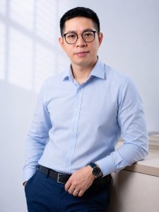 Giới Thiệu Về Tác Giả Phan Huy Mạnh